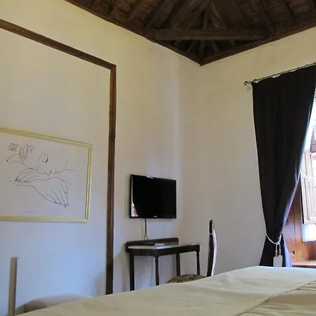 엠블마티코 산 아구스틴 3* 이코드레로스비노스