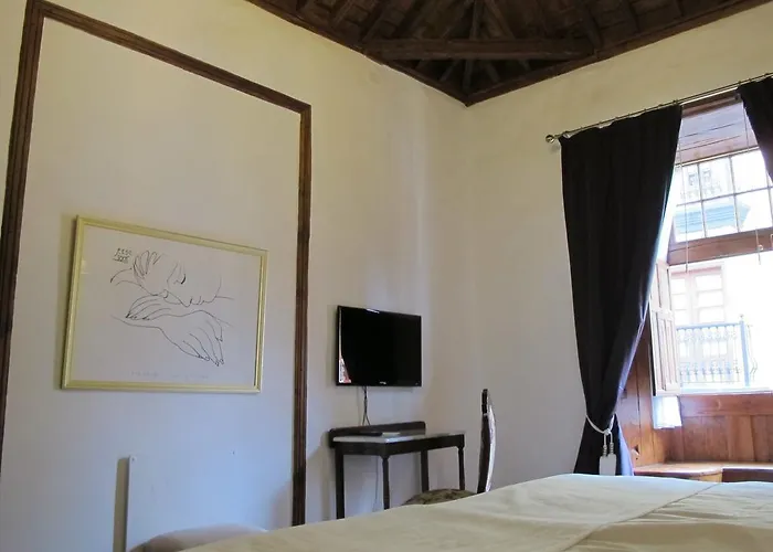 엠블마티코 산 아구스틴 3* 이코드레로스비노스