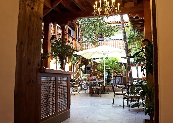 エンブレマティコ サン アグスティン イコー・デ・ロス・ビノス